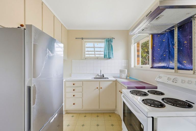 Photo of property in 1/646 Pakuranga Road, Howick, Auckland, 2010