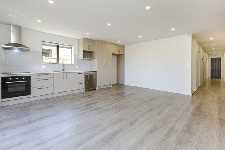 Photo of property in 4b Auranga Drive, Karaka, Papakura, 2113