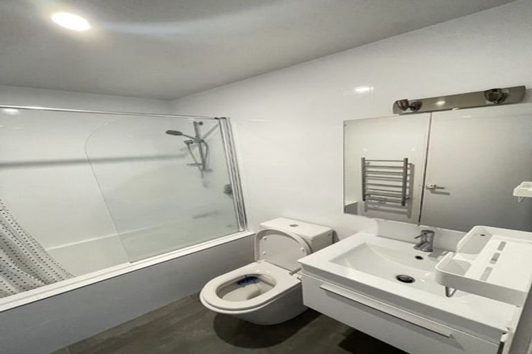 Photo of property in 5 Kanona Way, Albany Heights, Auckland, 0632