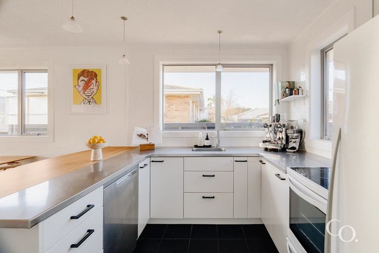 Photo of property in 10 Golf Road, Mount Maunganui, 3116