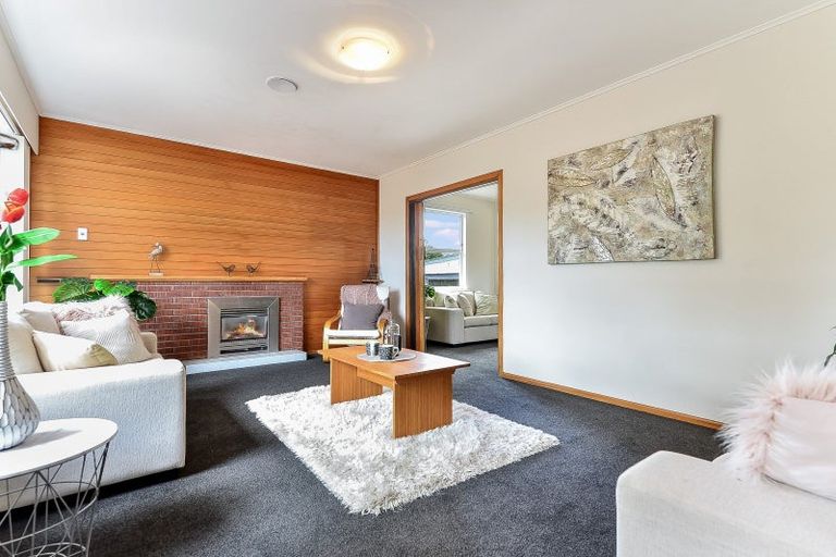 Photo of property in 12 Carlyle Avenue, Chartwell, Hamilton, 3210