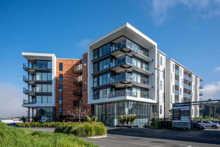 Photo of property in 413/3 Kaipiho Lane, Albany, Auckland, 0632