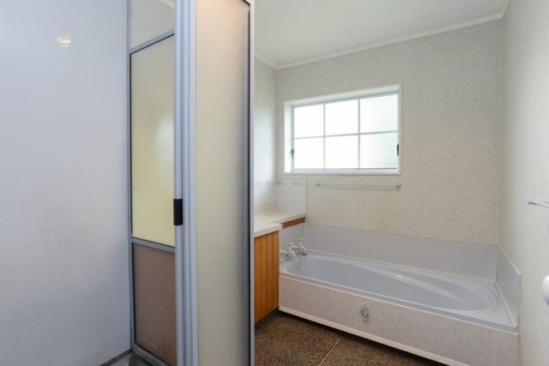 Photo of property in 46b Hetley Crescent, Taradale, Napier, 4112