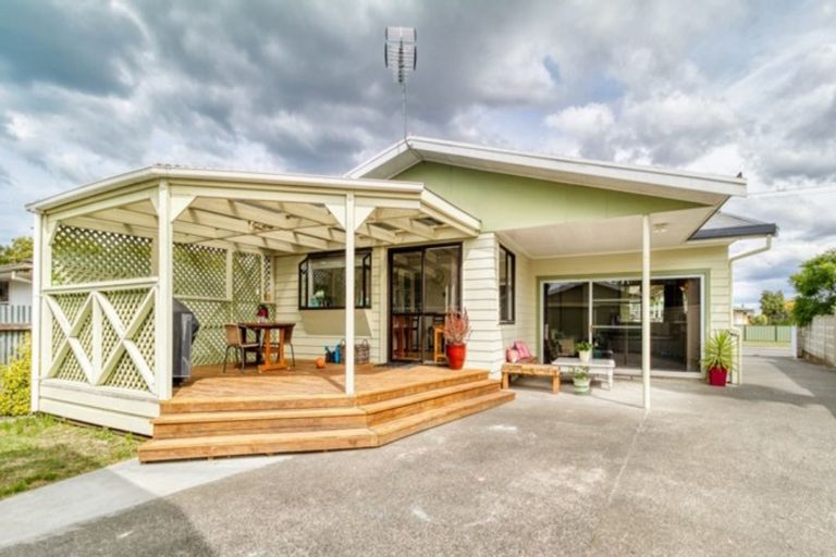 Photo of property in 86 Wycliffe Street, Onekawa, Napier, 4110