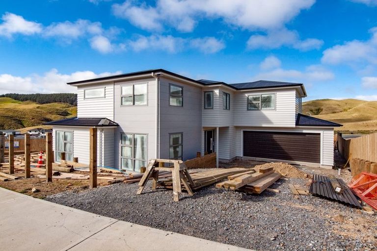 Photo of property in 158 Amesbury Drive, Churton Park, Wellington, 6037