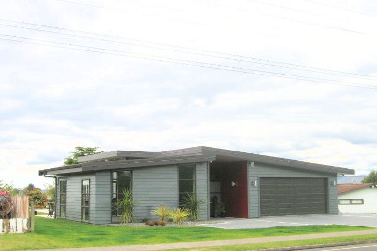 Photo of property in 360 Pukehangi Road, Sunnybrook, Rotorua, 3015