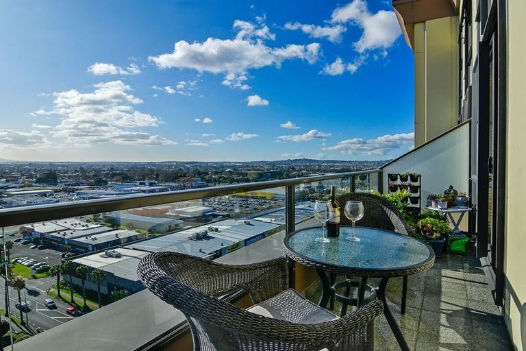 Photo of property in 16d/18 Ronwood Avenue, Manukau, Auckland, 2104