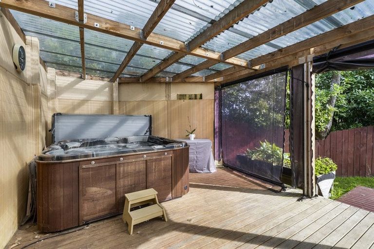 Photo of property in 21 Maylee Crescent, Gulf Harbour, Whangaparaoa, 0930