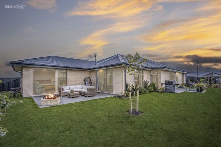 Photo of property in 23 Ranginui Drive, Kaiapoi, 7630