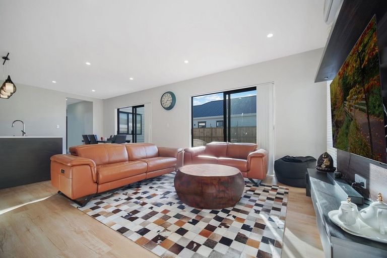 Photo of property in 9 Perkins Street, Papakura, 2110