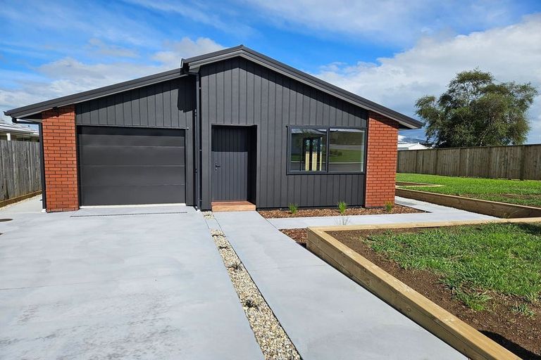 Photo of property in 4 Sunline Crescent, Paeroa, 3600