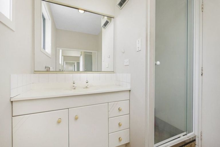 Photo of property in 143 Springs Road, Hornby, Christchurch, 8042