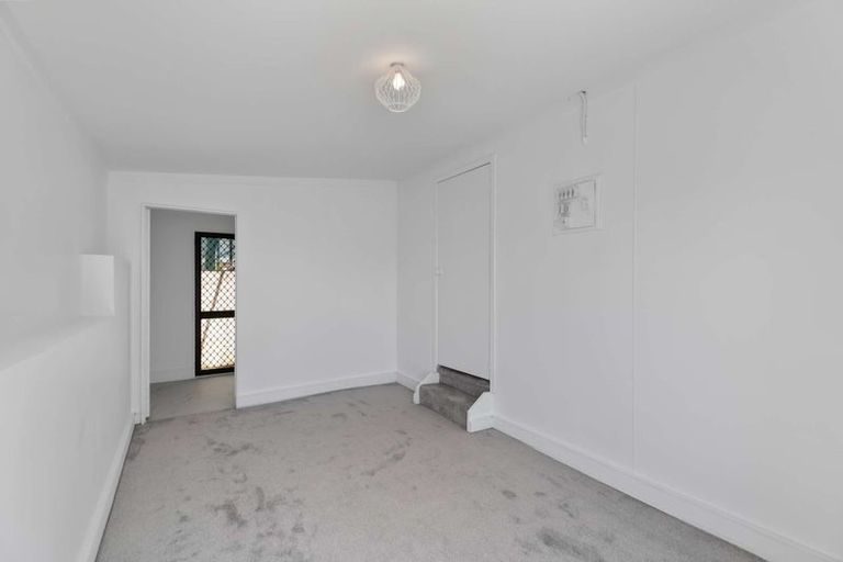 Photo of property in 26f Christmas Road, Manurewa, Auckland, 2102