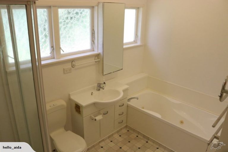 Photo of property in 185f2 Cecil Road, Wilton, Wellington, 6012