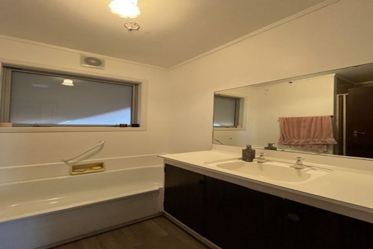 Photo of property in 25 Discovery Drive, Whitby, Porirua, 5024