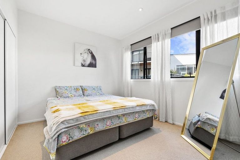 Photo of property in 69 Rangihina Road, Hobsonville, Auckland, 0616