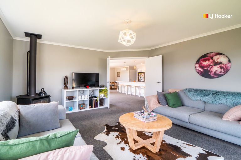 Photo of property in 101 Severn Street, Green Island, Dunedin, 9018