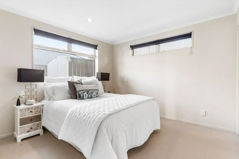 Photo of property in 56a Florence Avenue, Orewa, 0931