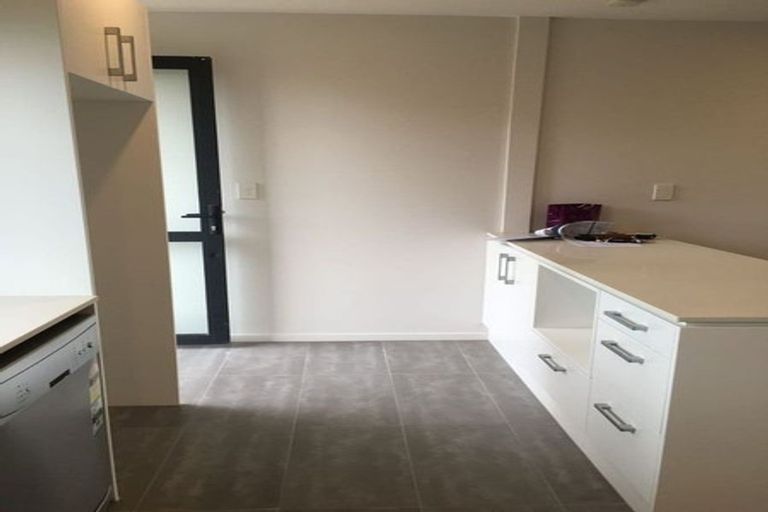 Photo of property in 5 Kanona Way, Albany Heights, Auckland, 0632