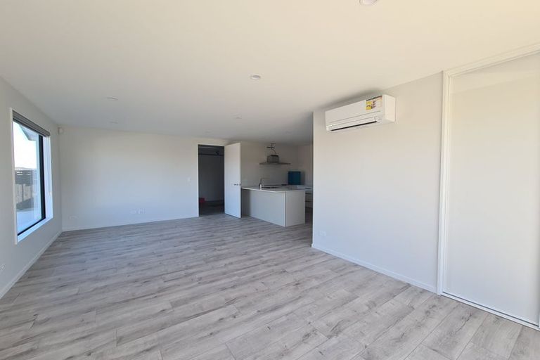 Photo of property in 98a Avanda Avenue, Rolleston, 7615