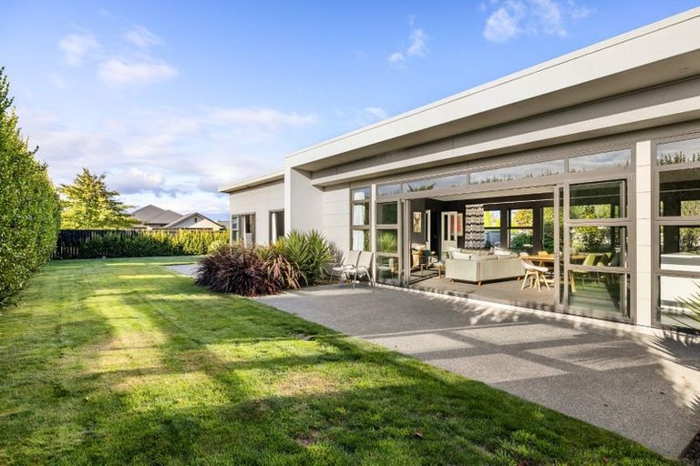 Photo of property in 2 Oakley Drive, Prebbleton, 7604