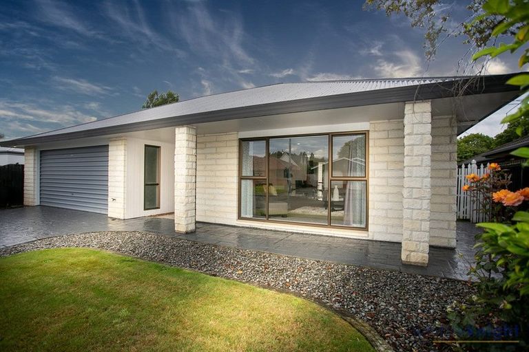 Photo of property in 90 Regency Crescent, Redwood, Christchurch, 8051