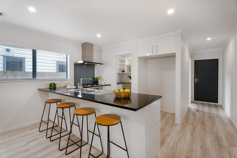 Photo of property in 65 Melksham Drive, Churton Park, Wellington, 6037