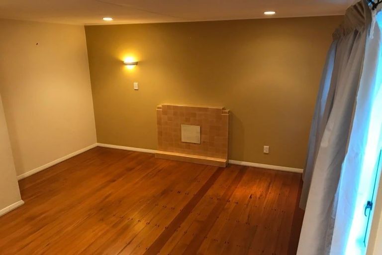Photo of property in 89 Pharazyn Street, Melling, Lower Hutt, 5010