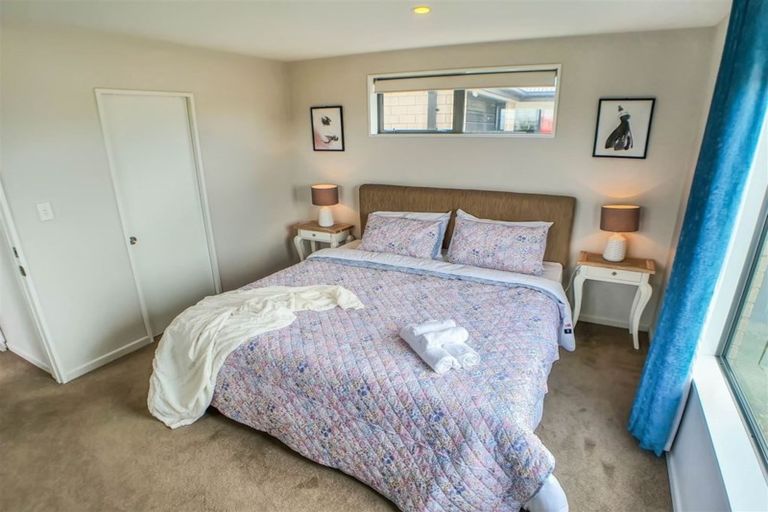 Photo of property in 9 Tangy Loch Lane, Broomfield, Christchurch, 8042