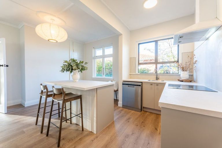 Photo of property in 62 Hassall Street, Parkside, Timaru, 7910