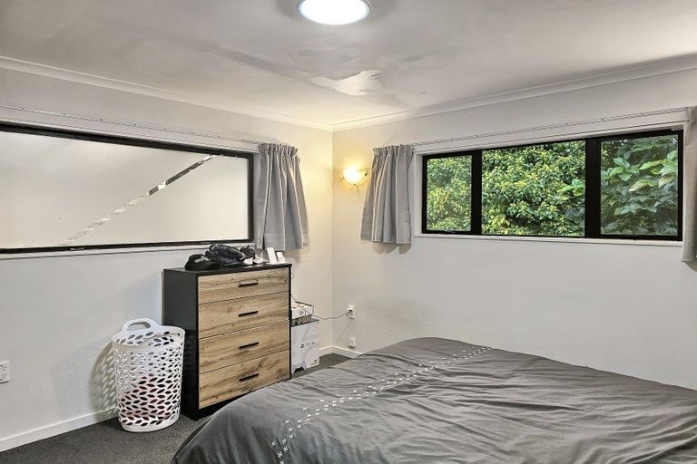Photo of property in 114 Arapaepae Road, Levin, 5510