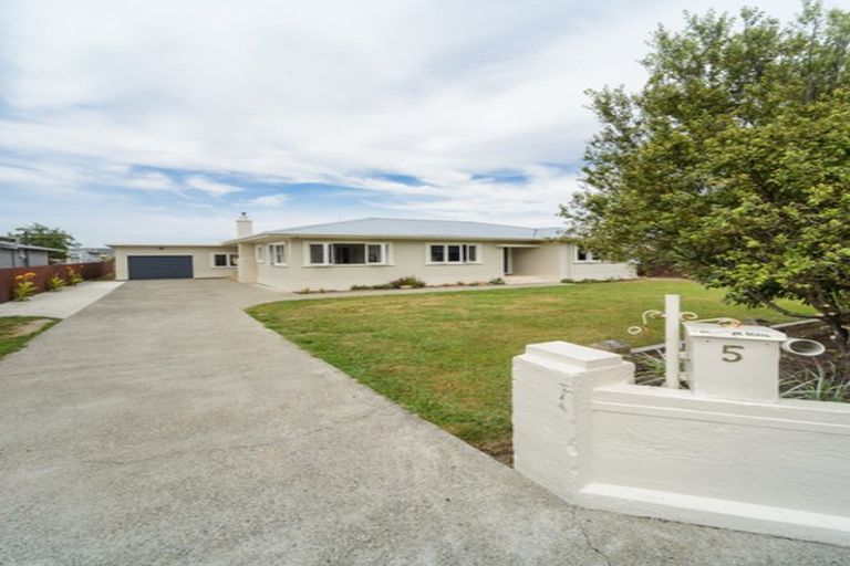 Photo of property in 5 Grey Street, Feilding, 4702