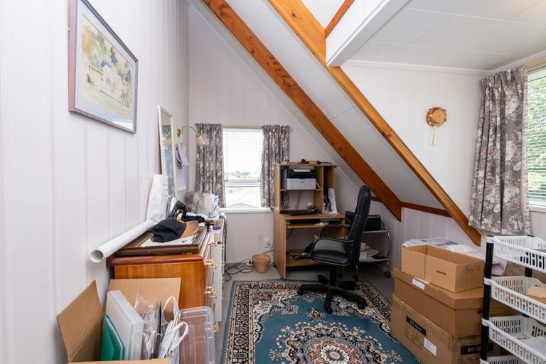 Photo of property in 4 Oswald Place, Stratford, 4332