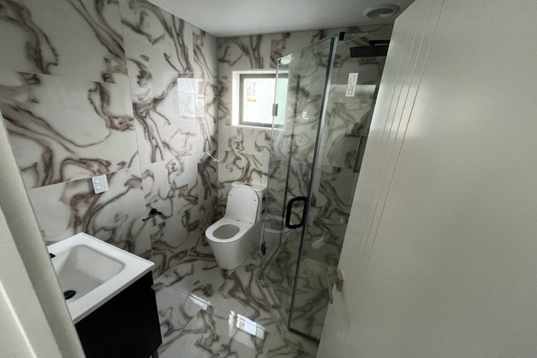 Photo of property in 14a Graeme Avenue, Mangere East, Auckland, 2024