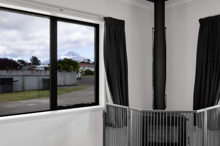 Photo of property in 57 Seyton Street, Stratford, 4332