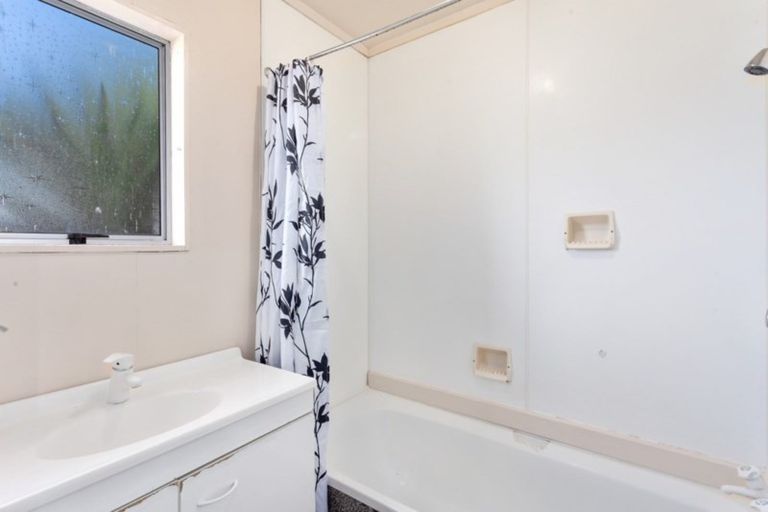 Photo of property in 47 Farnworth Crescent, Whakatane, 3120