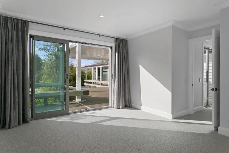 Photo of property in 11 Oregon Drive, Rainbow Point, Taupo, 3330