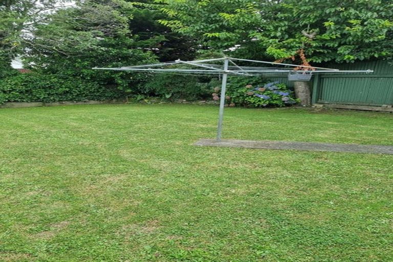 Photo of property in 1090a Fergusson Drive, Clouston Park, Upper Hutt, 5018