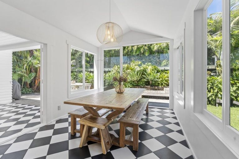 Photo of property in 6 Macky Avenue, Devonport, Auckland, 0624