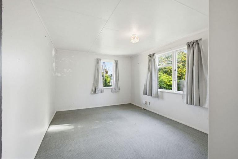 Photo of property in 2/38 Wordsworth Crescent, Maraenui, Napier, 4110