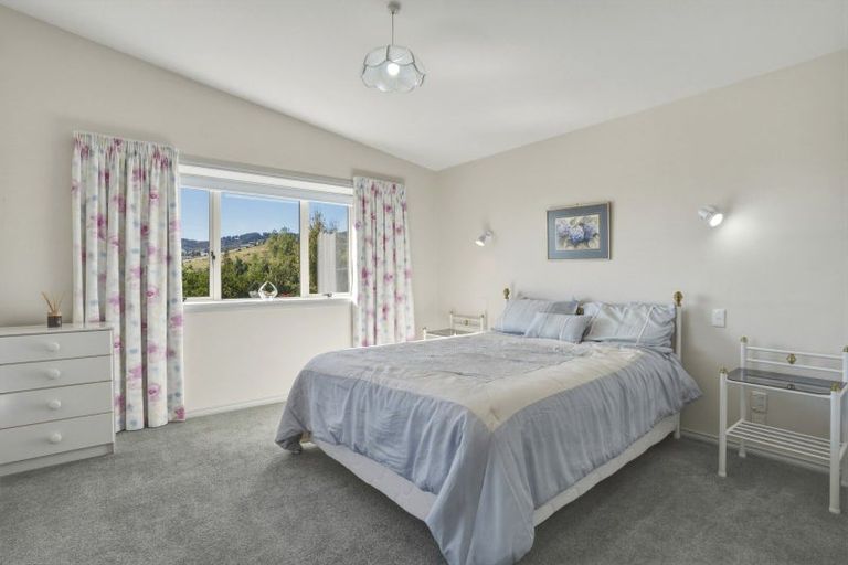 Photo of property in 19 Sandown Street, Waihola, Milton, 9073