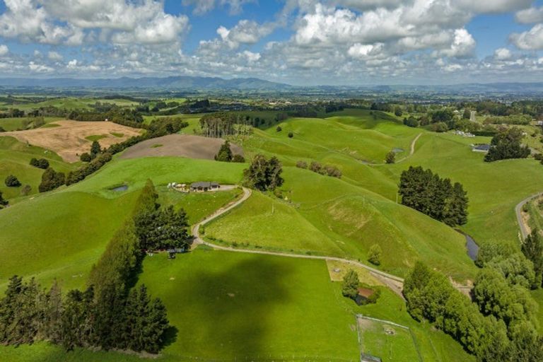 Photo of property in 268 Halcombe Road, Feilding, 4775
