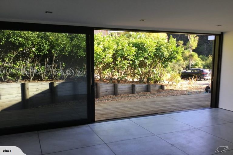 Photo of property in 219 Huia Road, Titirangi, Auckland, 0604