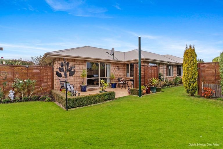 Photo of property in 10 Ropley Street, Amberley, 7410