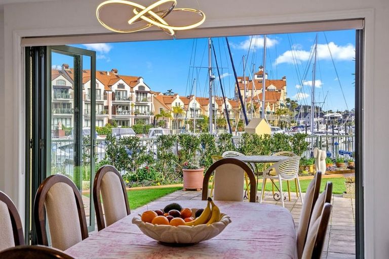 Photo of property in 43 Waterside Crescent, Gulf Harbour, Whangaparaoa, 0930