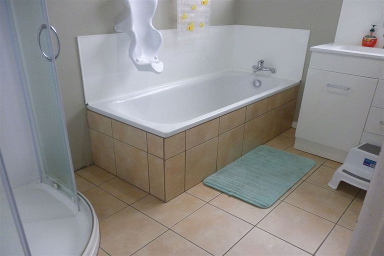 Photo of property in 56 Heaphy Street, Te Awamutu, 3800