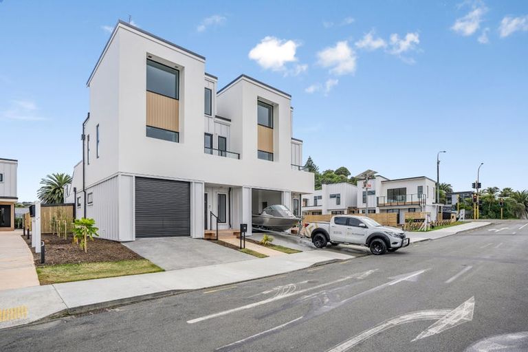 Photo of property in 3/10 Pascoe Avenue, Paremata, Porirua, 5026