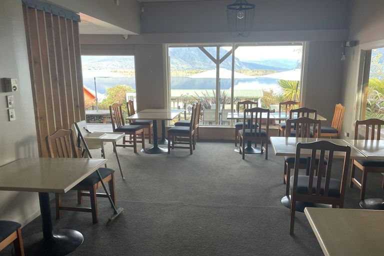 Photo of property in 40 Koe Street, Moana, 7872