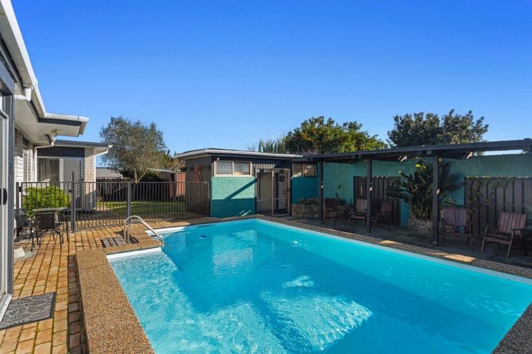 Photo of property in 14 Landing Road, Whakatane, 3120