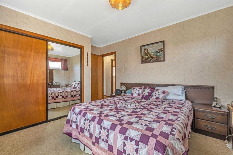 Photo of property in 18 Belair Avenue, Blagdon, New Plymouth, 4310